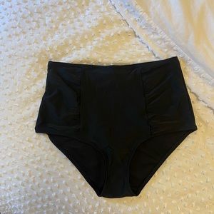 NWOT high waisted bikini bottoms!